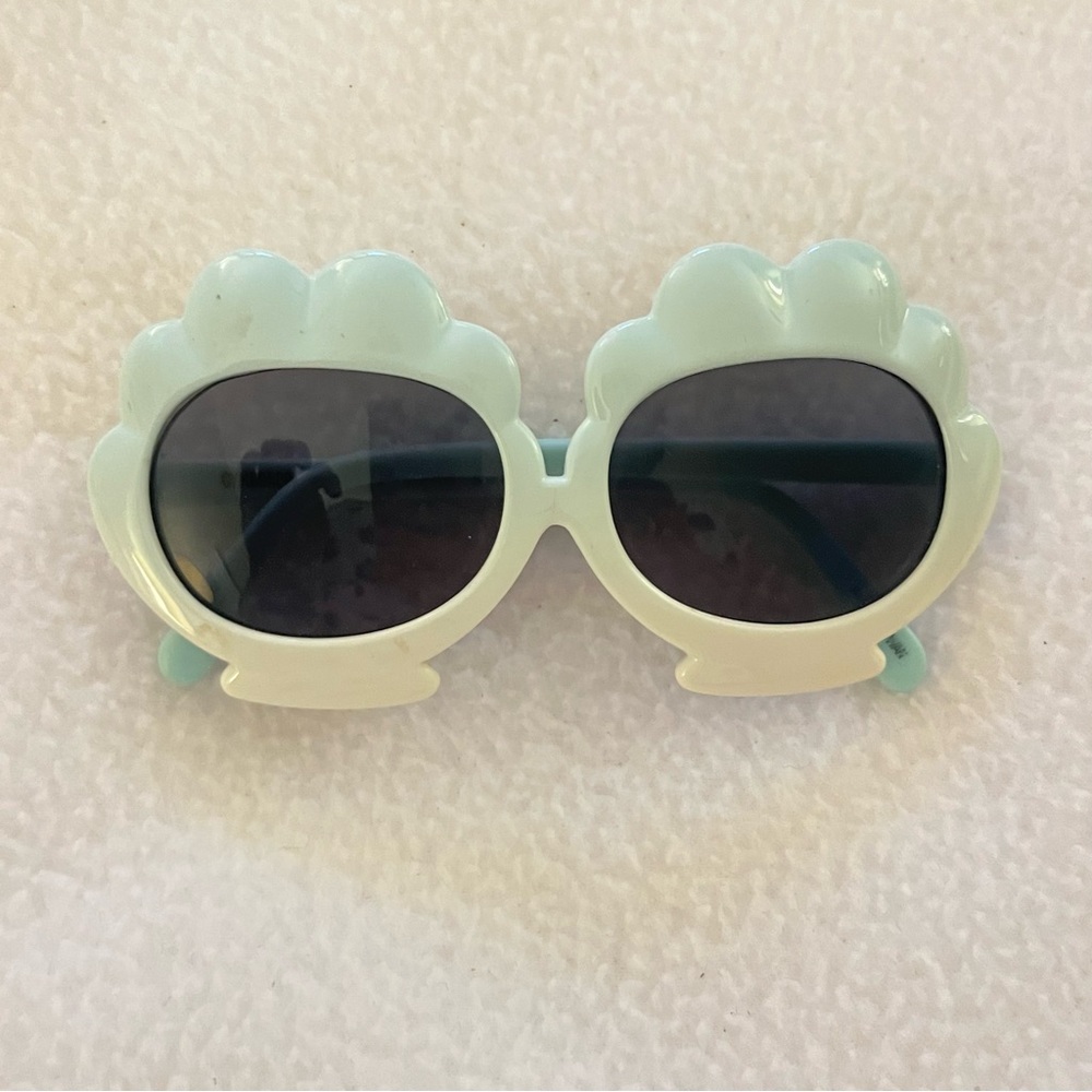 Gymboree Mermaid Cove Shell Sunglasses